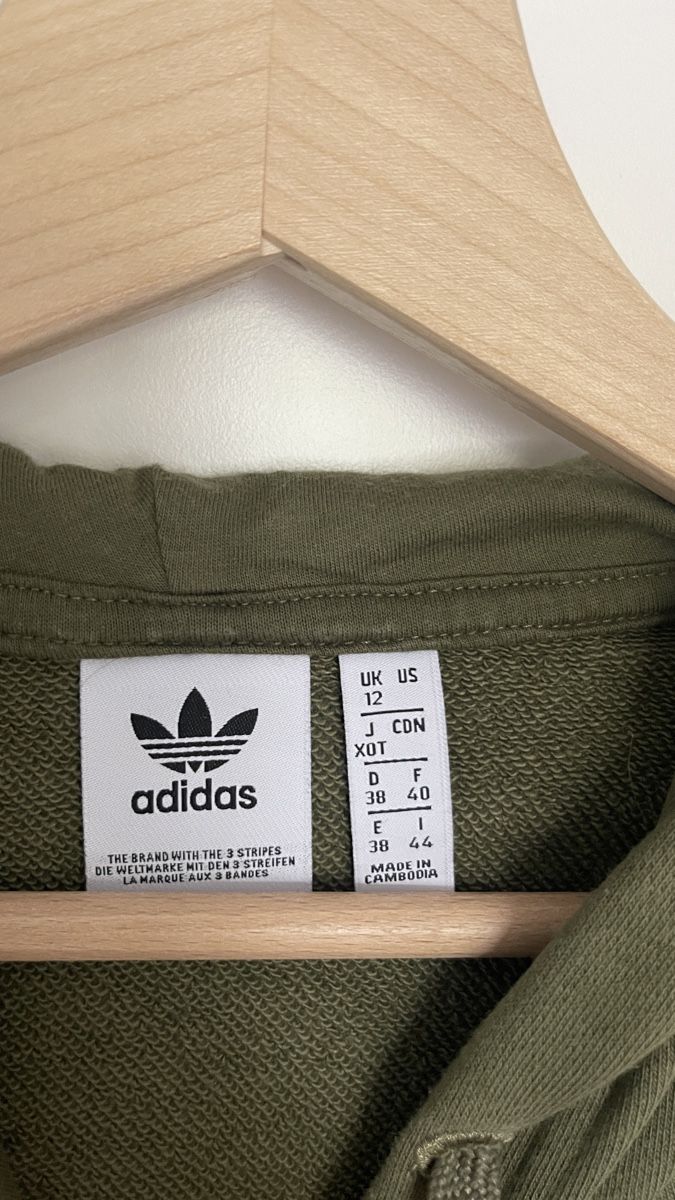 Adidas Maglioni & Felpe: Adidas Pullover Hoodie Olivgrün Gr. 38 – Nuovo (secondo la descrizione) da Lausen venduto da sim_hgp6 2