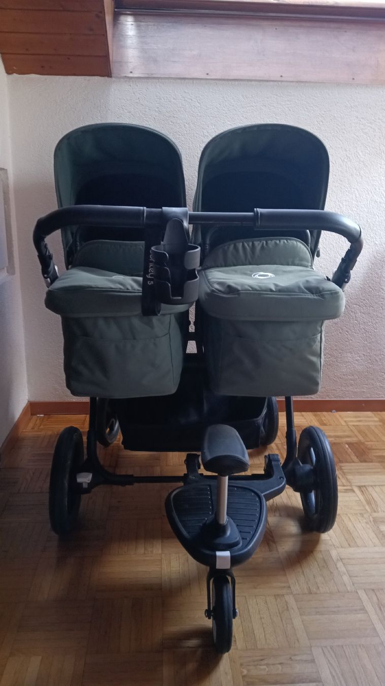 Bugaboo Kinderwagen: Bugaboo Donkey 5 Twin Stroller - Gut Condition For Sum – Neu (gemäss Beschreibung) aus Lengnau BE von Ragaso 1