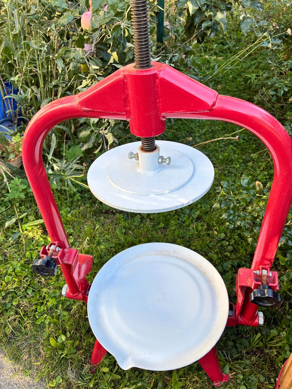 Tutte le macchine: Obstpresse 18 Liter – Usato da Schmitten FR venduto da zelotes1 2