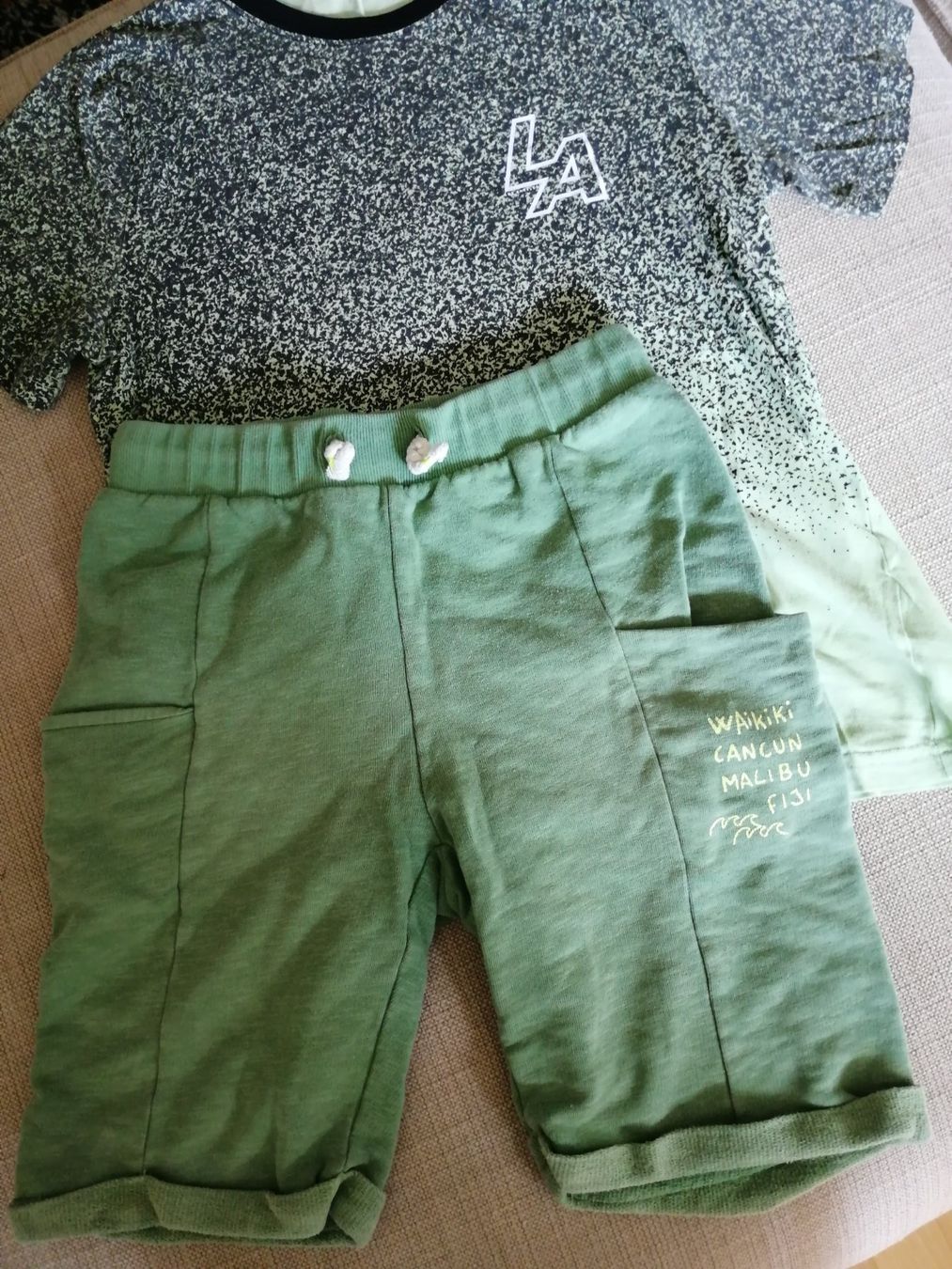 H&M Camicie, T-shirt & Polo: T-Shirt /Hose 146/52 – Usato da Binz venduto da julijuli 2