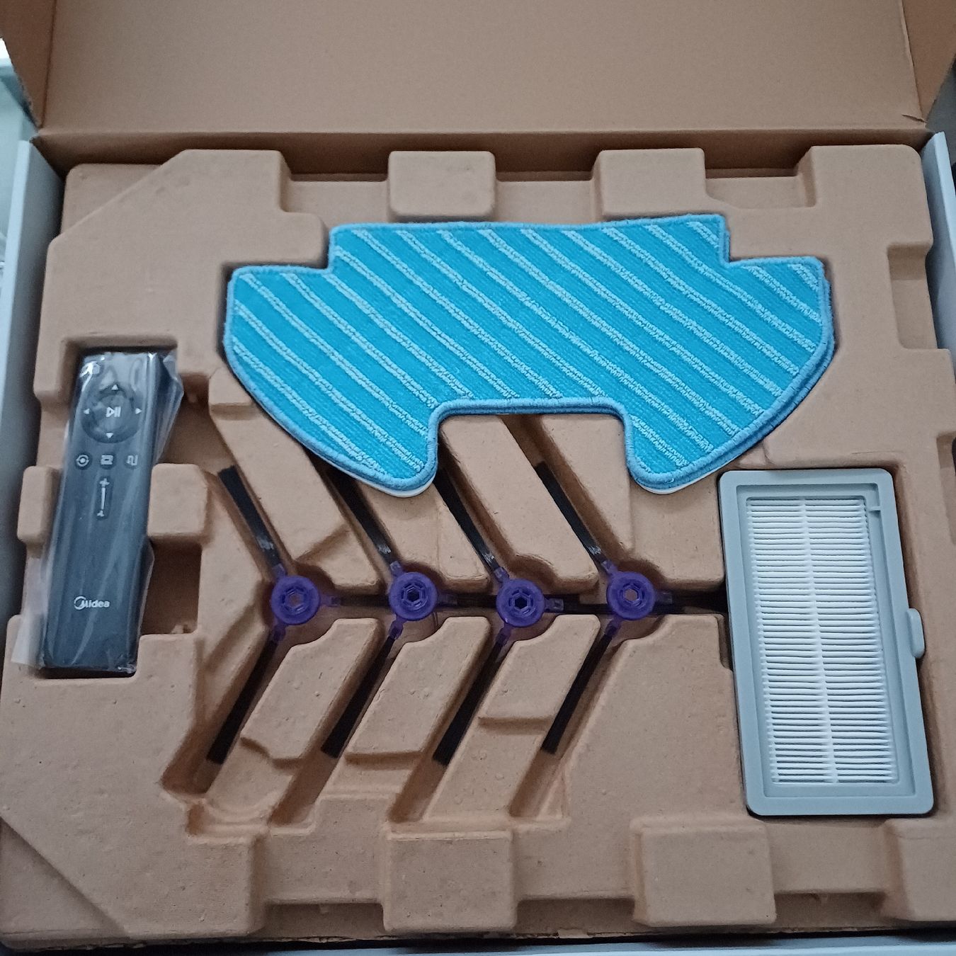Aspirapolveri & Accessori: Midea robot vacum cleaner i5C – Nuovo e nell'imballaggio originale da Bex venduto da Sakito 3