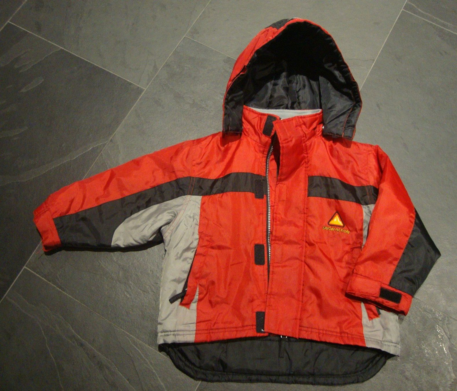 Giacche & Cappotti: ++ wattierte / gefütterte Jacke ++ Gr. 104 / 110 ++ – Usato da Chur venduto da aladin_04