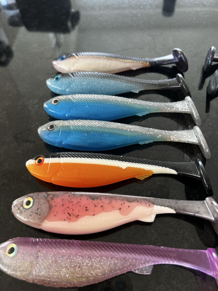 Köder: Gummifische 15cm – Neu und originalverpackt aus Büsserach von Emu21 2