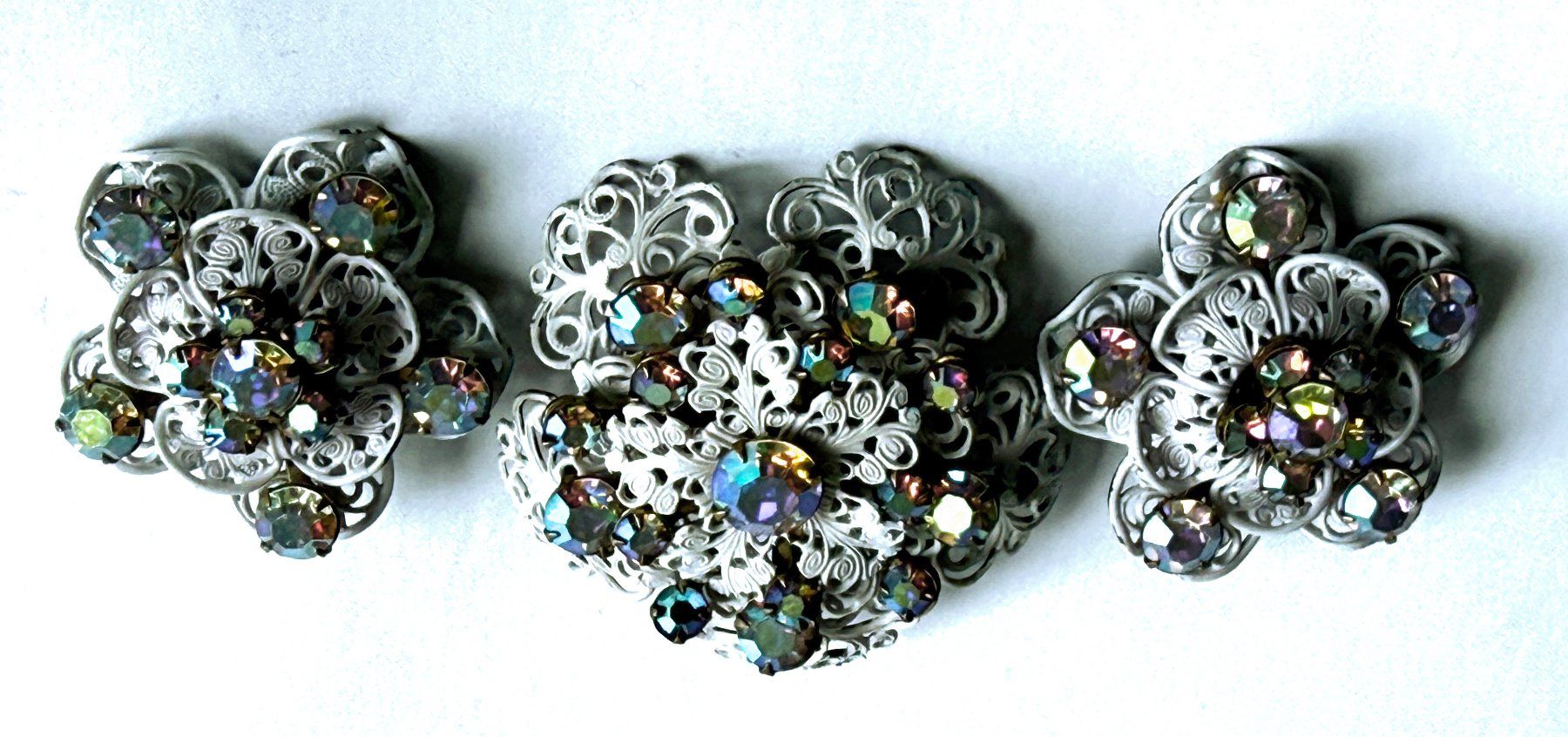 Altri gioielli: Vintage-Schmuckset aus Brosche und Ohrclips***** – Usato da Dübendorf venduto da Orchid18 1