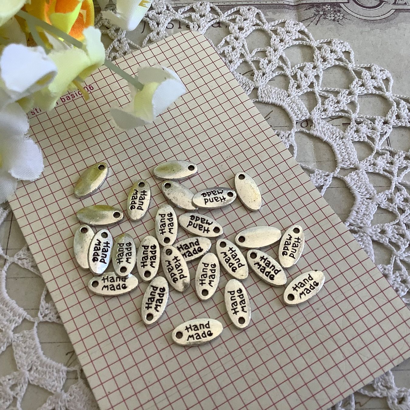 Ciondoli: 25x Anhanger Handmade Silver Look – Nuovo (secondo la descrizione) da Meyrin venduto da laservette99