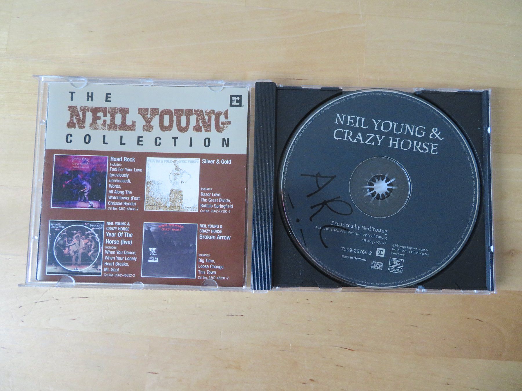 CD: NEIL YOUNG "ARC" – Usato da zürich venduto da Goldimmund 1