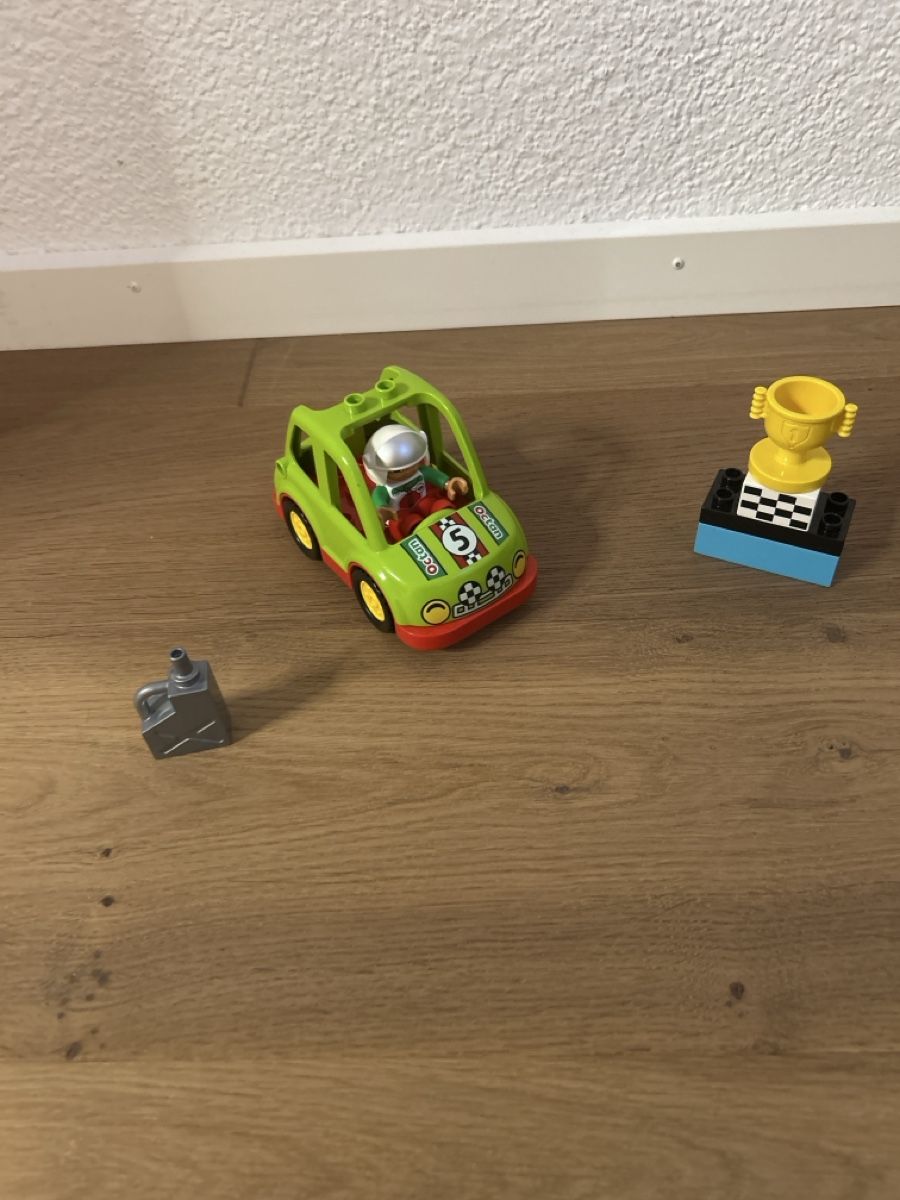 Lego Giocattoli: Rennauto Duplo Lego – Usato da Fischbach- Göslikon venduto da Rommel