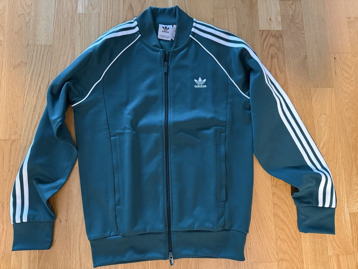 Adidas Maglioni & Felpe: Adidas Sweatjacke NEU – Nuovo (secondo la descrizione) da Recherswil venduto da Noname1
