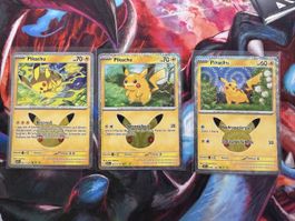 Pokémon 30th Anniversary – 3x Pikachu Artwork