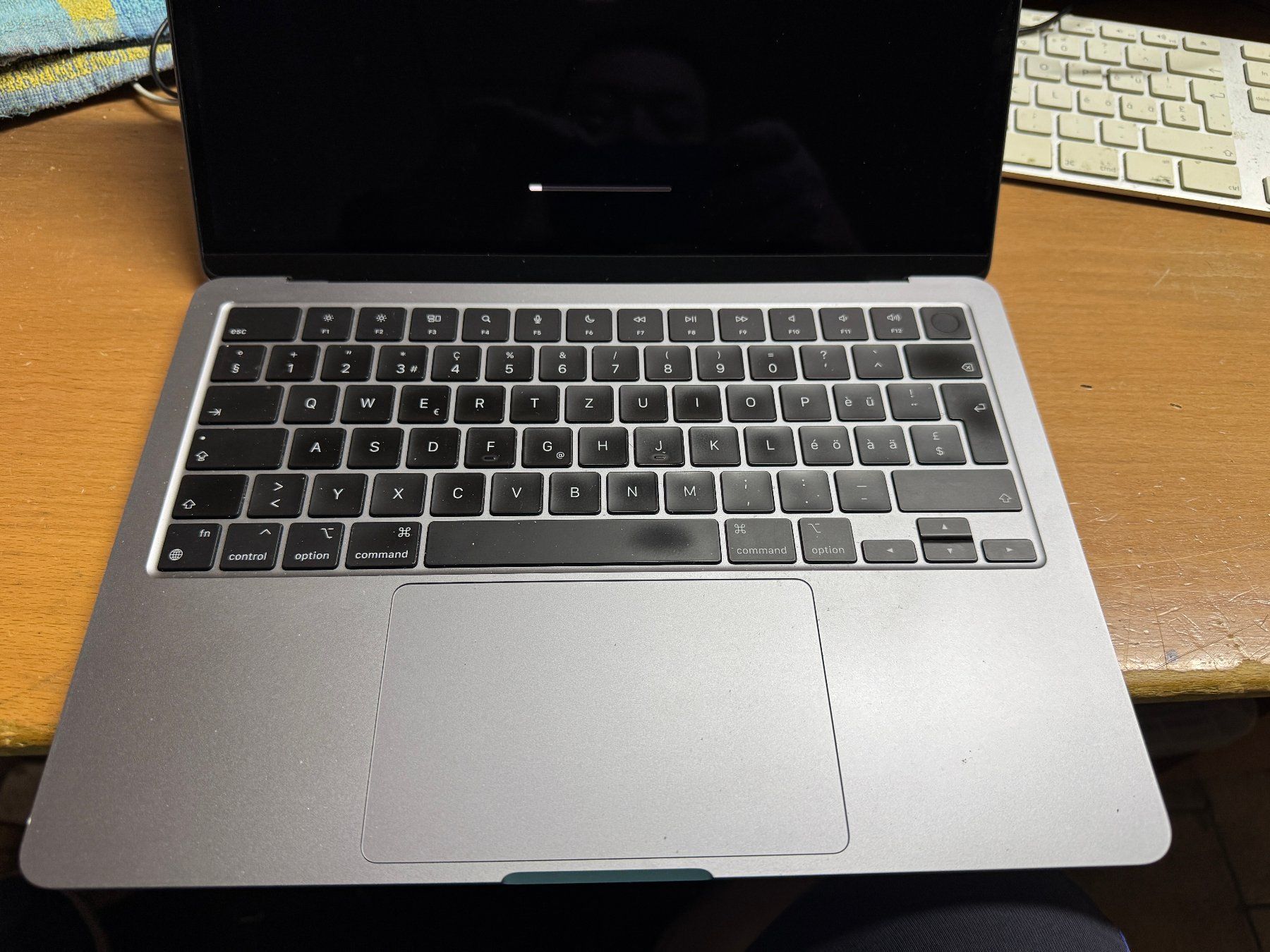 Apple Notebook: MacBook Air  M2 13 zoll 2022 – Difettoso da Au SG venduto da bah_6f5w 3