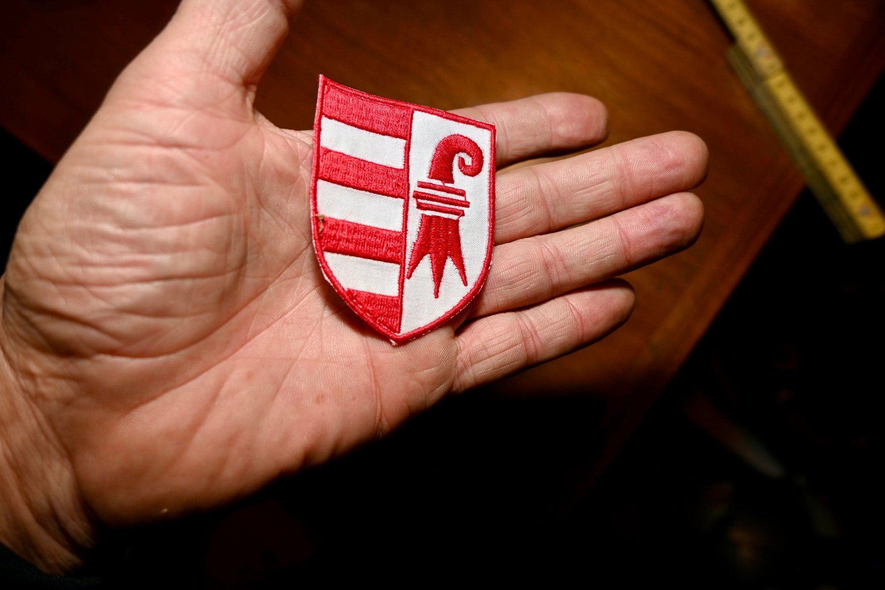 Swiss Placchette & Badge: WAPPEN  Jura PATCH badge AUFNÄHER – Usato da Pfaffhausen venduto da mono_rec 2