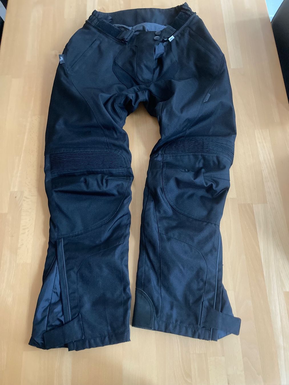 Pantaloni: Motorradhose – Usato da Hochfelden venduto da sim_l7wp