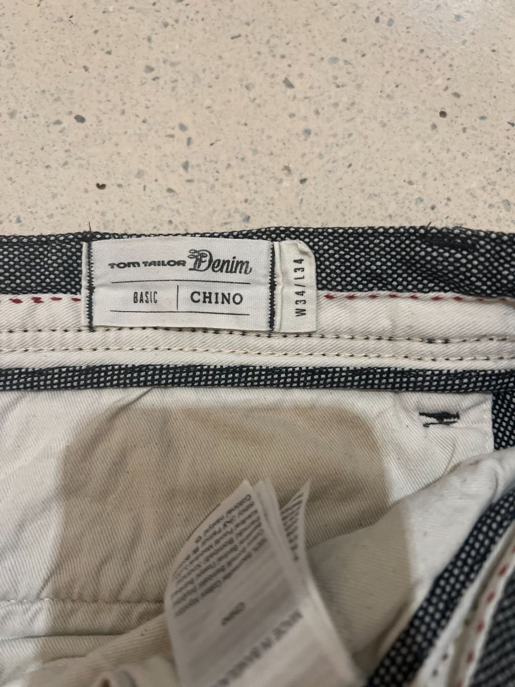 Tom Tailor Hosen: Hose von Tom Tailor Chino Gr W34/L34 – Gebraucht aus Alpnach Dorf von MiKoMarkt 4