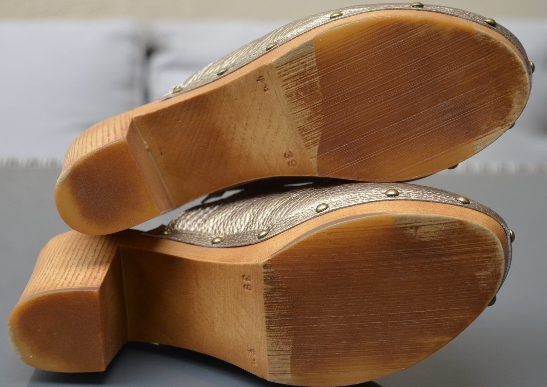 Penelope Chilvers Scarpe da donna: Penelope Chilvers Clogs / Sabot 39 – Nuovo (secondo la descrizione) da Collonges venduto da arashee 8
