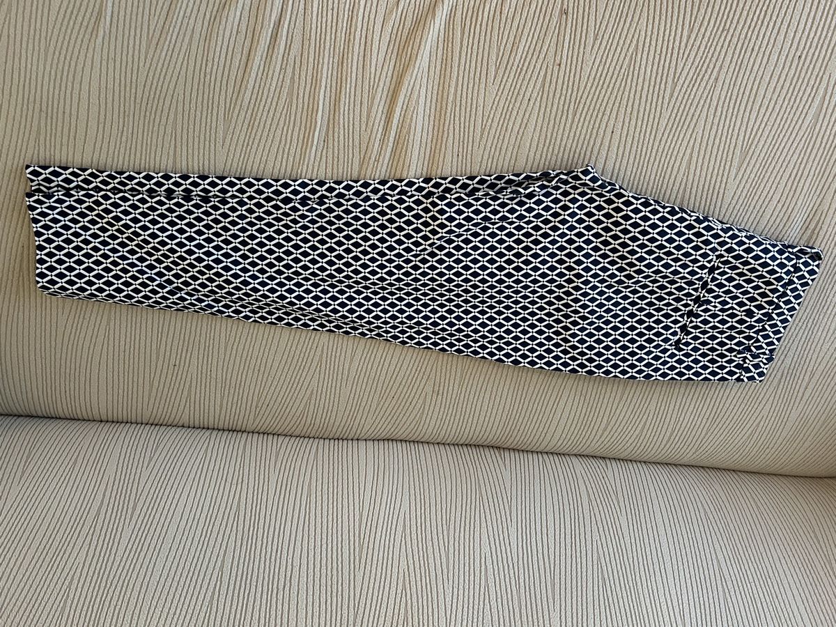 H&M Lotti di vestiti: Kleiderpaket Slacks Hosen Gr. 40 – Usato da Eglisau venduto da loumops 2