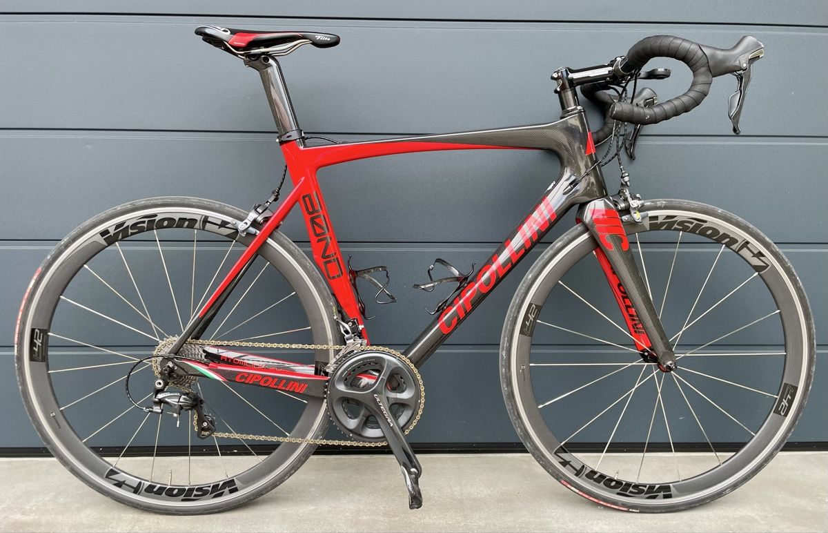 Ultegra Biciclette: Copollino Bond / Ultegra – Usato da Winterthur venduto da Triplecrown