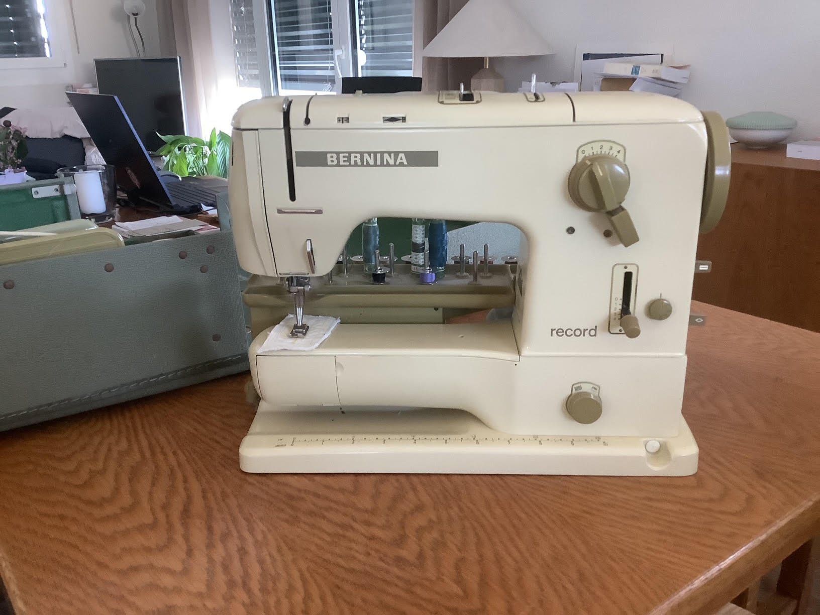 Bernina Machines à coudre: A vendre – D'occasion à Avenches par jos_2zvc