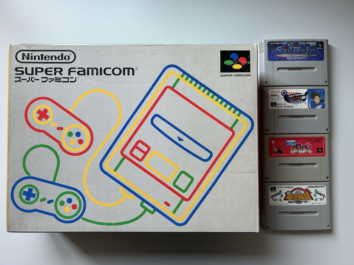 Nintendo Console: AKTIONSPREIS! Nintendo Super Famicom Konsole Set mit Spielen – Usato da Belp venduto da retrovideogamers