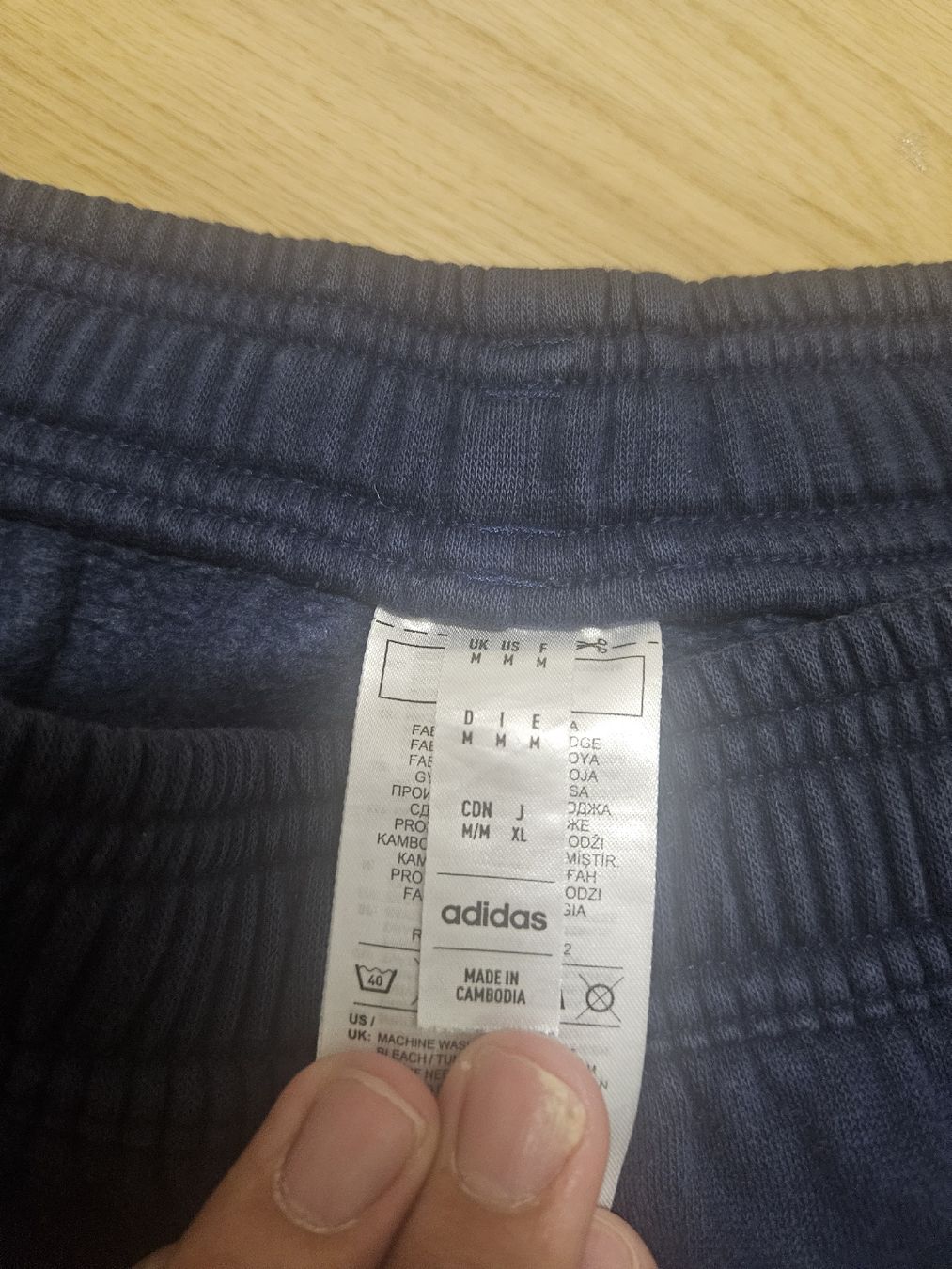 Adidas Pantaloni: Adidas Shorts Hose Gr.M  – Usato da Emmenbrücke venduto da TopGato 2