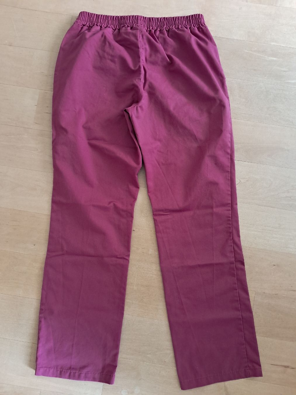Pantalons: Arbeitshose Pflege Gr. M – D'occasion à Winterthur par fabelwin 3