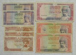 8 Banknoten aus Oman (alte Serie)