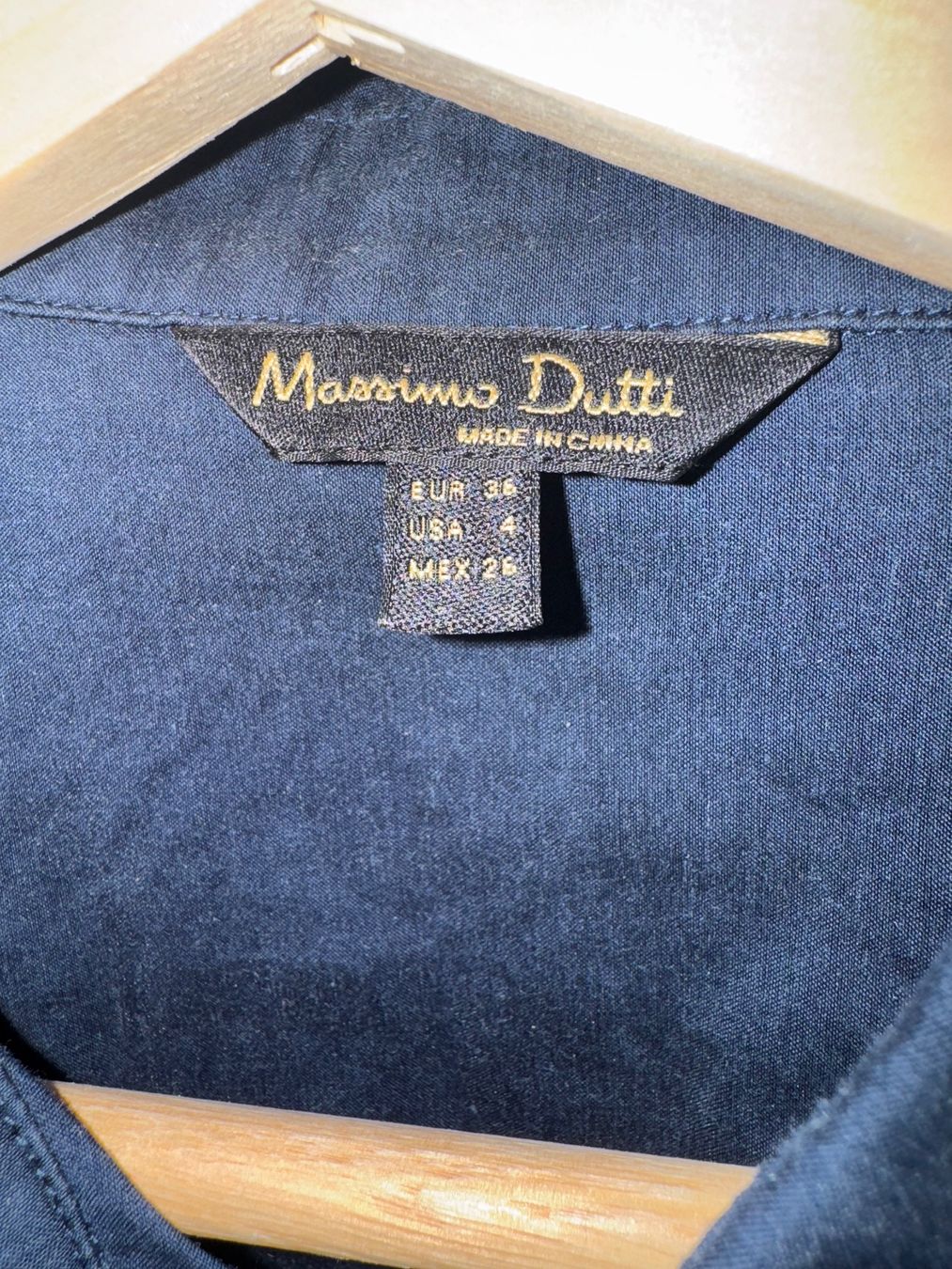 Massimo Dutti Blusen: Massimo Dutti Cotton Shirt, Size 36, Dark Blue – Gebraucht aus Wilen b. Wollerau von sopfl 1