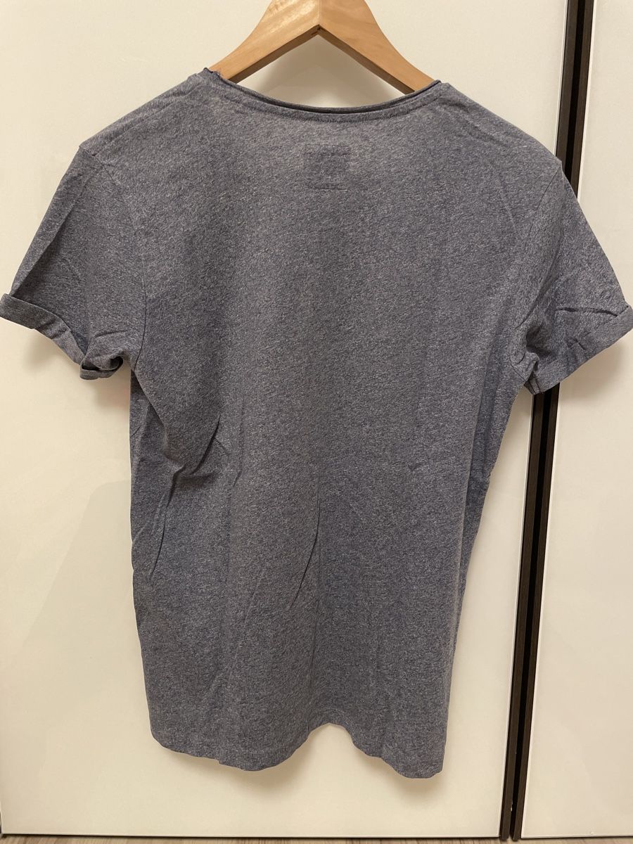 Esprit T-Shirts: Esprit T-Shirt Size XS – Gebraucht aus Uznach von Player6 3