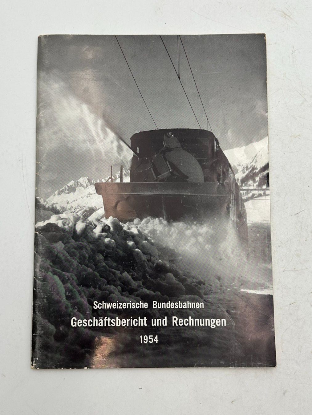 Zeitschriften & Magazine: SBB Geschäftsberichte 1954 & 1957 - Schweizer Bahngeschichte – Gebraucht aus Luzern von Lager6640 2