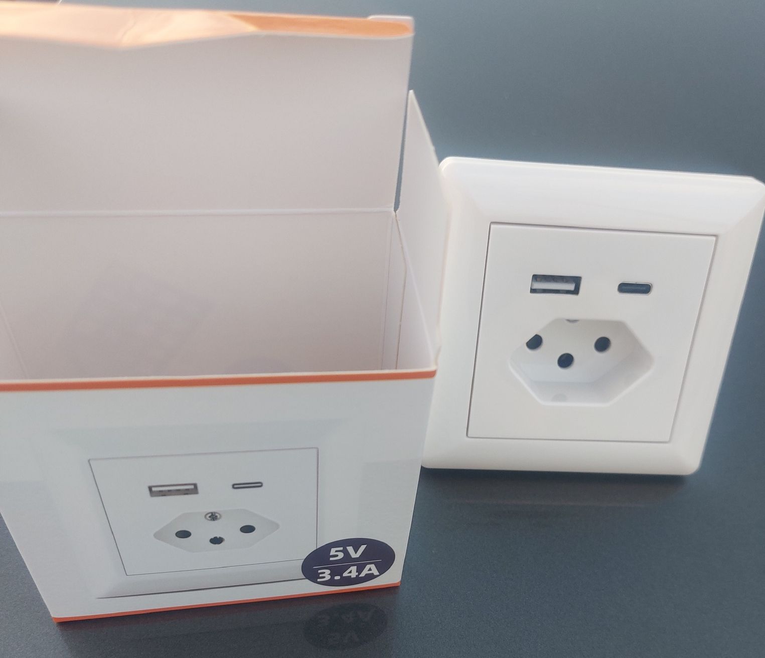 Stecker: Steckdose mit USB A und USB C neu – Neu und originalverpackt aus winterthur von cantanhede01 2