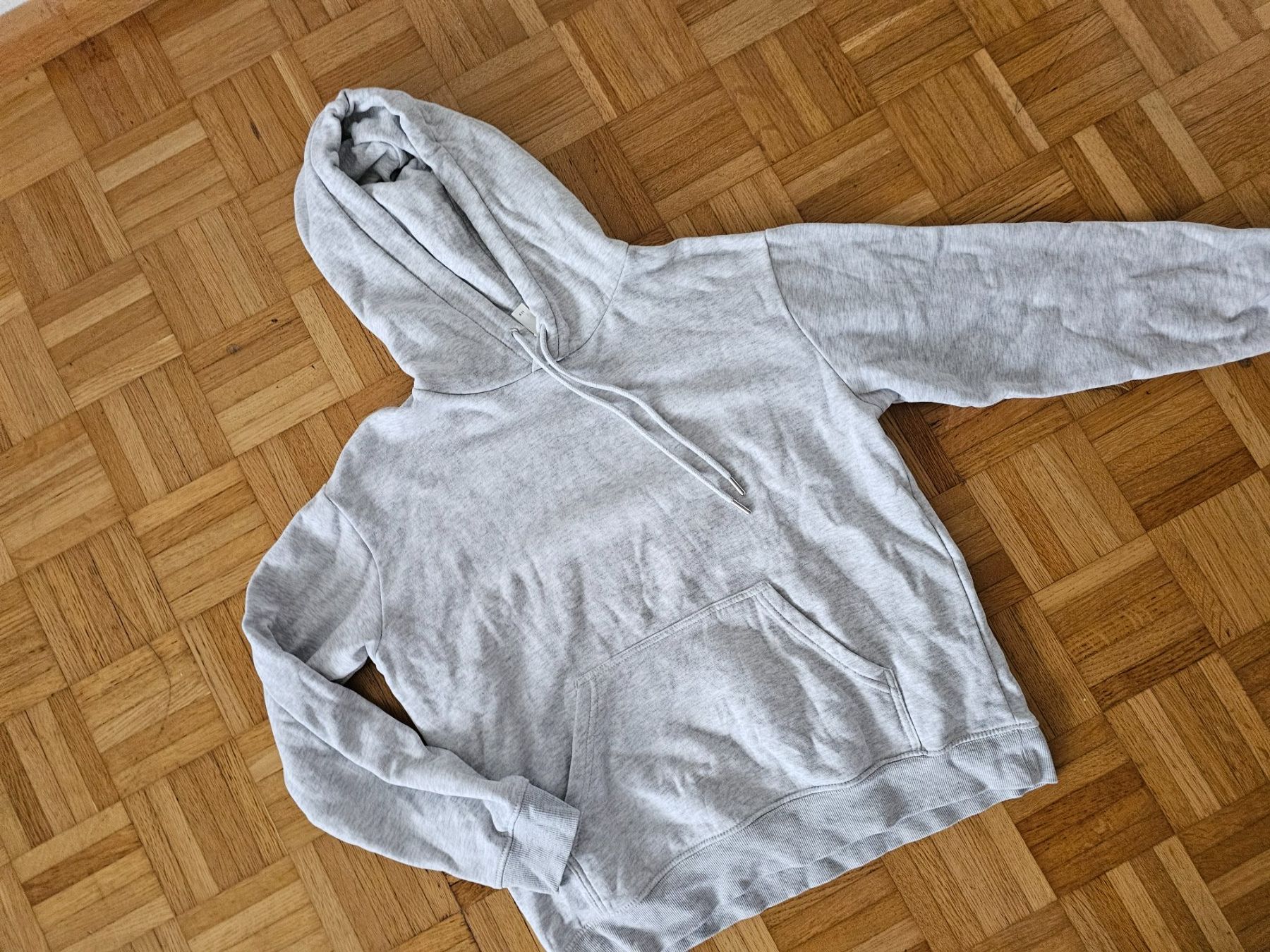 H&M Maglioni & Felpe: Kapuzenpulli – Nuovo (secondo la descrizione) da Basel venduto da NyGrow