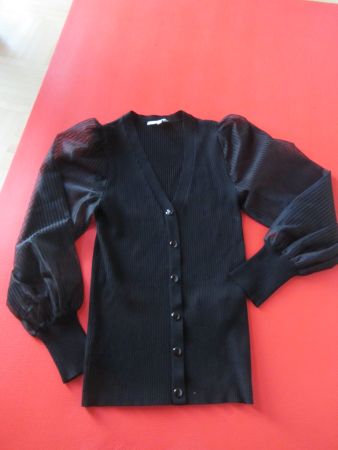 Joli pull noir Morgan L NEUF