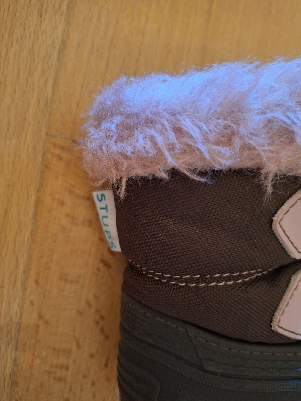 Chaussures filles: Stups Winterschuhe in Gr. 18/19 – D'occasion à Oberrieden par man_9tm2 4