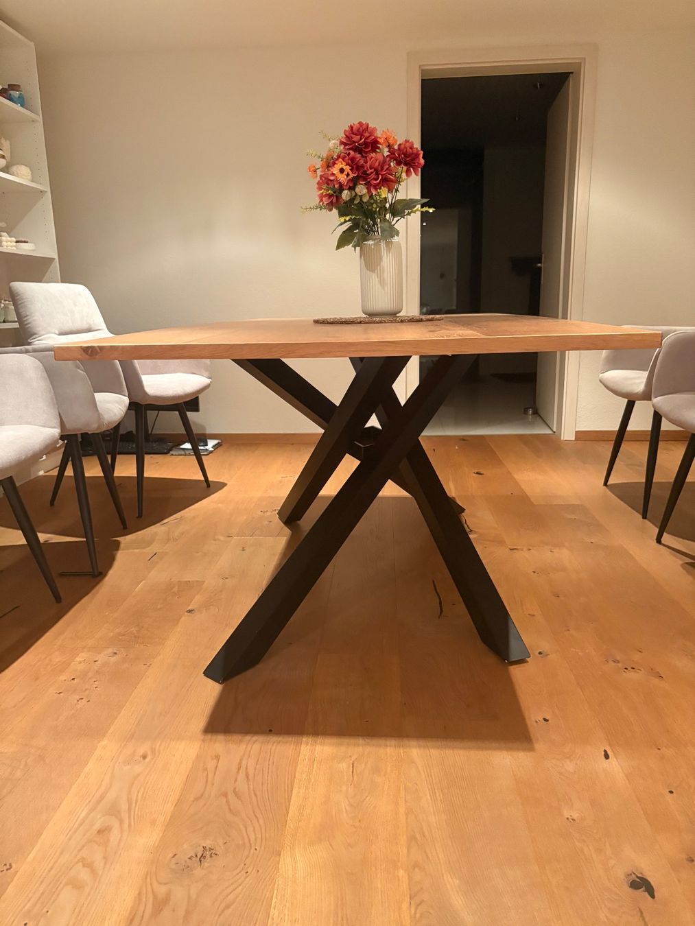 Conforama Tavoli: Esstisch aus Eichenholz – Usato da Berg SG venduto da jay_8vs8 3