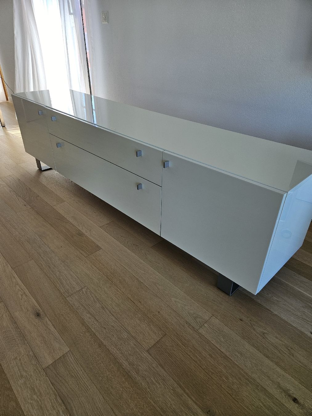 Cassettiere: Sideboard Lack, cremefarbig – Usato da Rüti ZH venduto da vro_5mnb