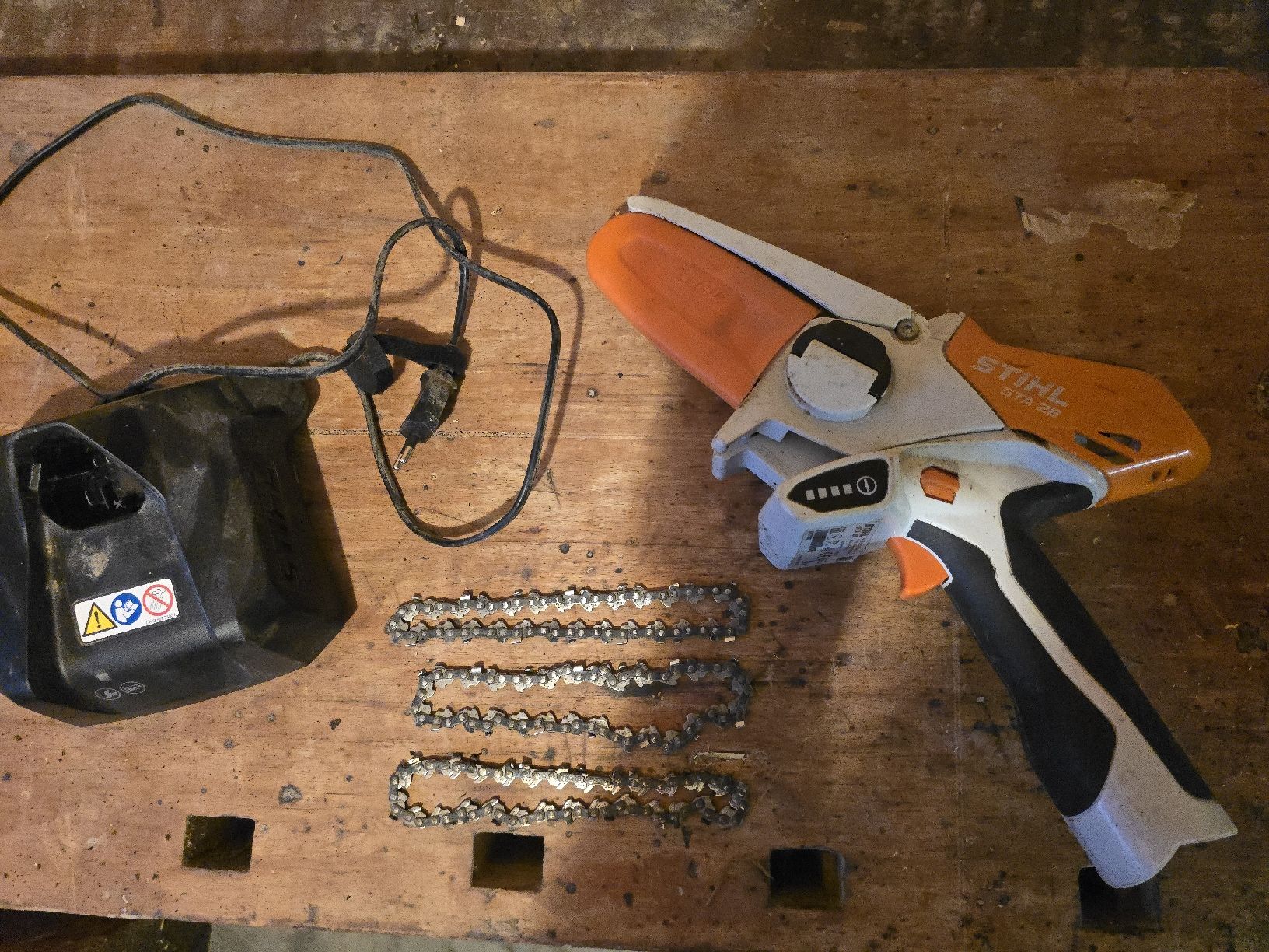 Stihl Seghe: STIHL GTA 26 Akkukettensäge   – Usato da Winden venduto da Donkillphil 1
