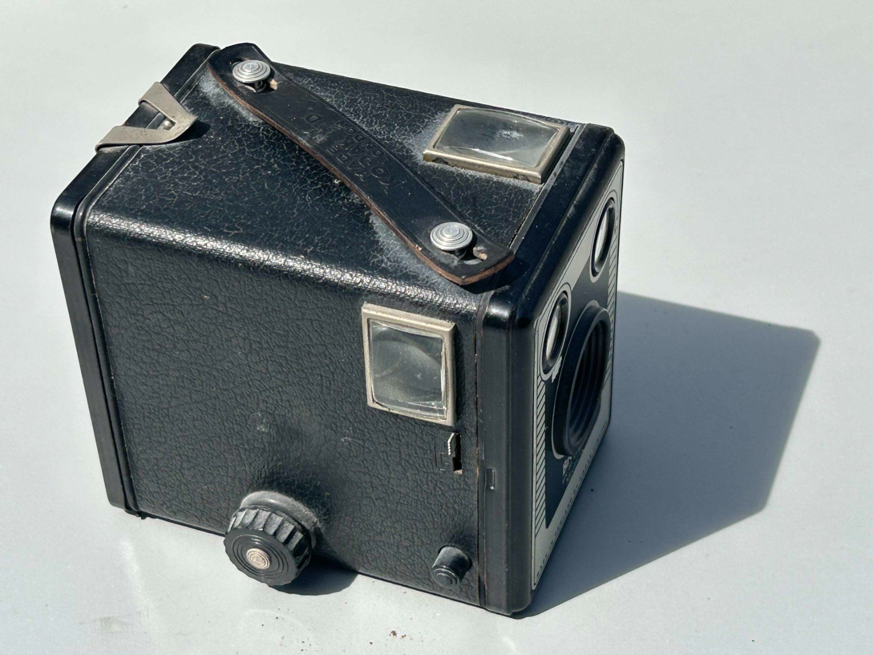Kodak Fotocamera: Kodak Brownie SIX-20 Model C Kamera – Usato da Zürich venduto da Cjjgj 2