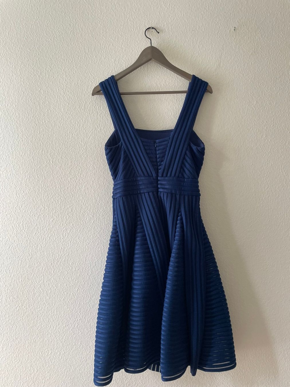 Maje Kleider: Navy blue Maje dress in size 2 – Neu (gemäss Beschreibung) aus Lausanne von generation 1
