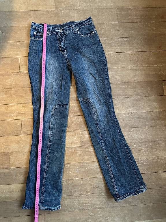 Jeans: Reithosen Reitjeans Damen – Usato da Chur venduto da Corina1111