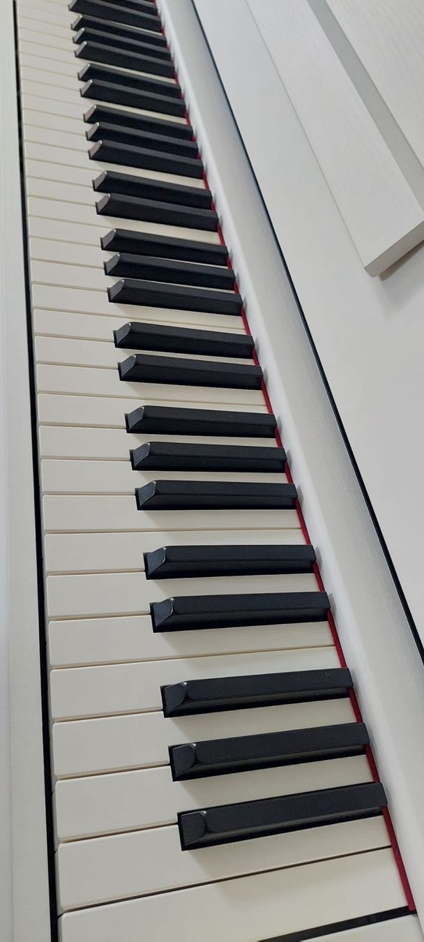 Yamaha Musikinstrumente: Piano numérique Yamaha YDP-S35 – Gebraucht aus Le Locle von cor_l7nw 5