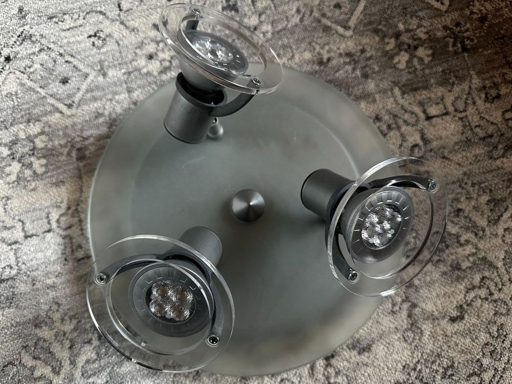 Moderne LED Deckenlampe 3-flammig, dimmbar, drehbar 1