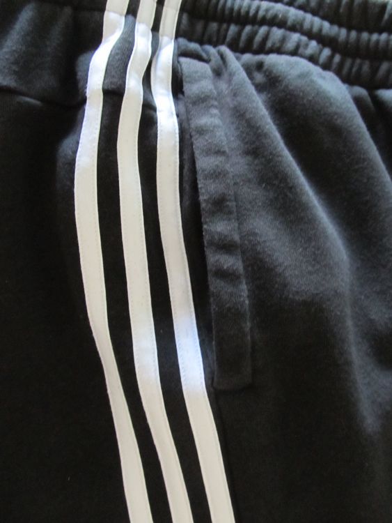 Adidas Pantaloni: Trainerhose Adidas Gr. M – Usato da Ebikon venduto da Dubi1 3