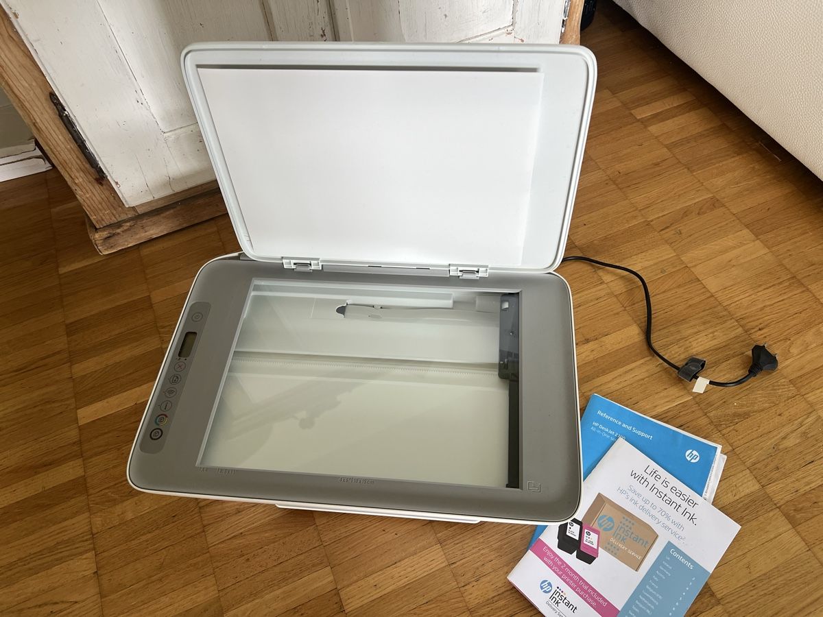 Hewlett Packard Stampanti: HP Deskjet 2700 – Usato da Davos Platz venduto da eva_pc55 2