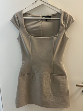 Elegant beige dress, Size XS