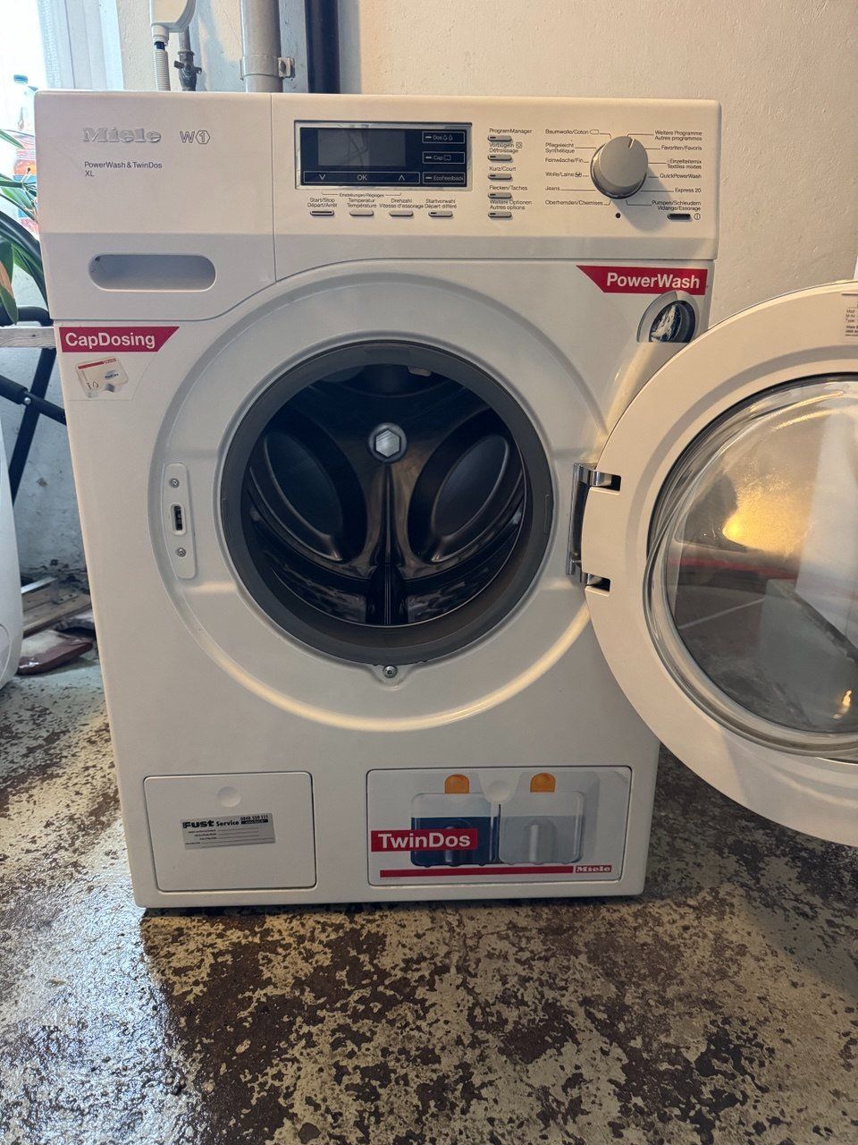 Miele Waschmaschinen: Miele Waschmaschine – Gebraucht aus Herisau von LukmanS 1