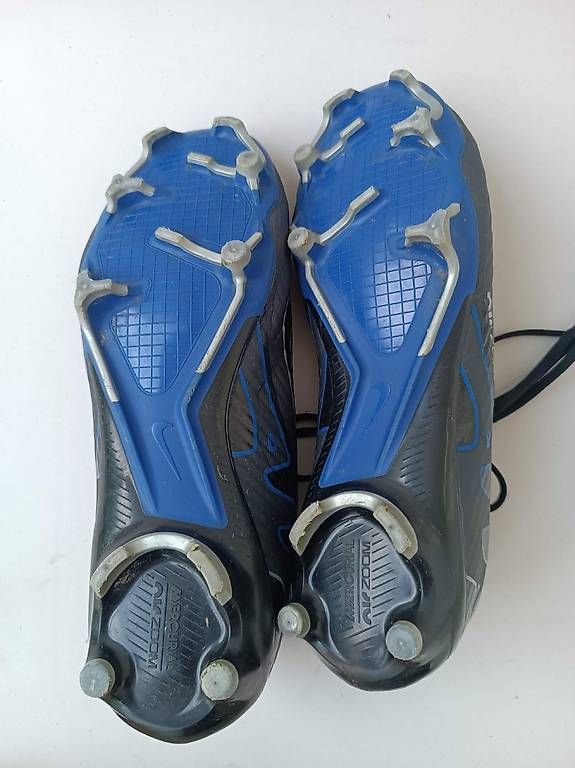 Scarpe da uomo: Fussballschuhe, Gr. 40 – Usato da Brugg AG venduto da ger_8sbj 2
