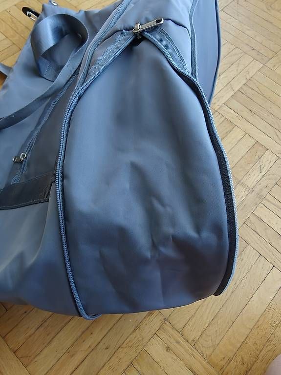 Borse da donna: Reisetasche / Sporttasche – Usato da Samedan venduto da t_p_8nvs 2