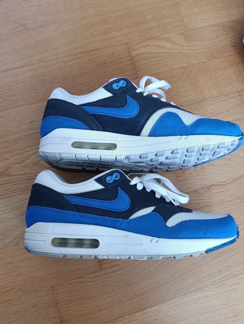 Nike Scarpe da uomo: Nike Air Max 1 Grösse 42.5 – Usato da Baar venduto da L.isa28 3