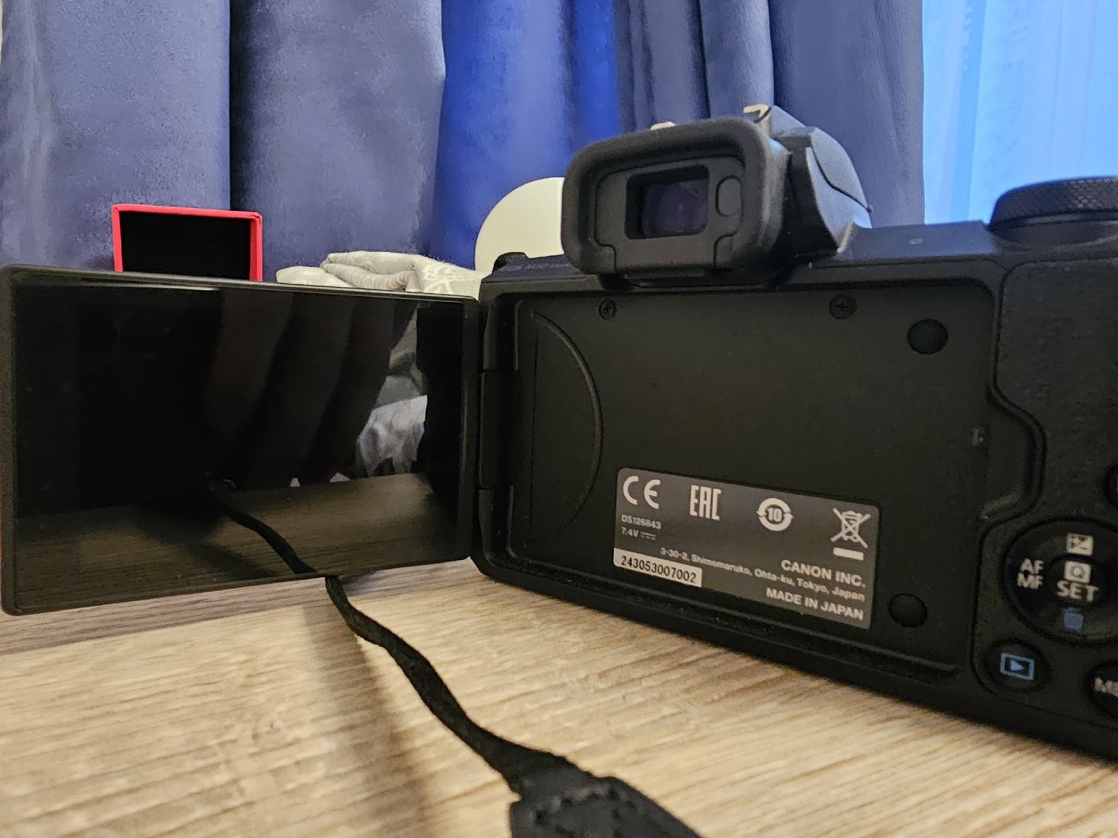 Canon Fotocamera: Canon EOS M50 Kit 15-45mm SUPER Zustand – Usato da Saas Grund venduto da ema_r2mb 1