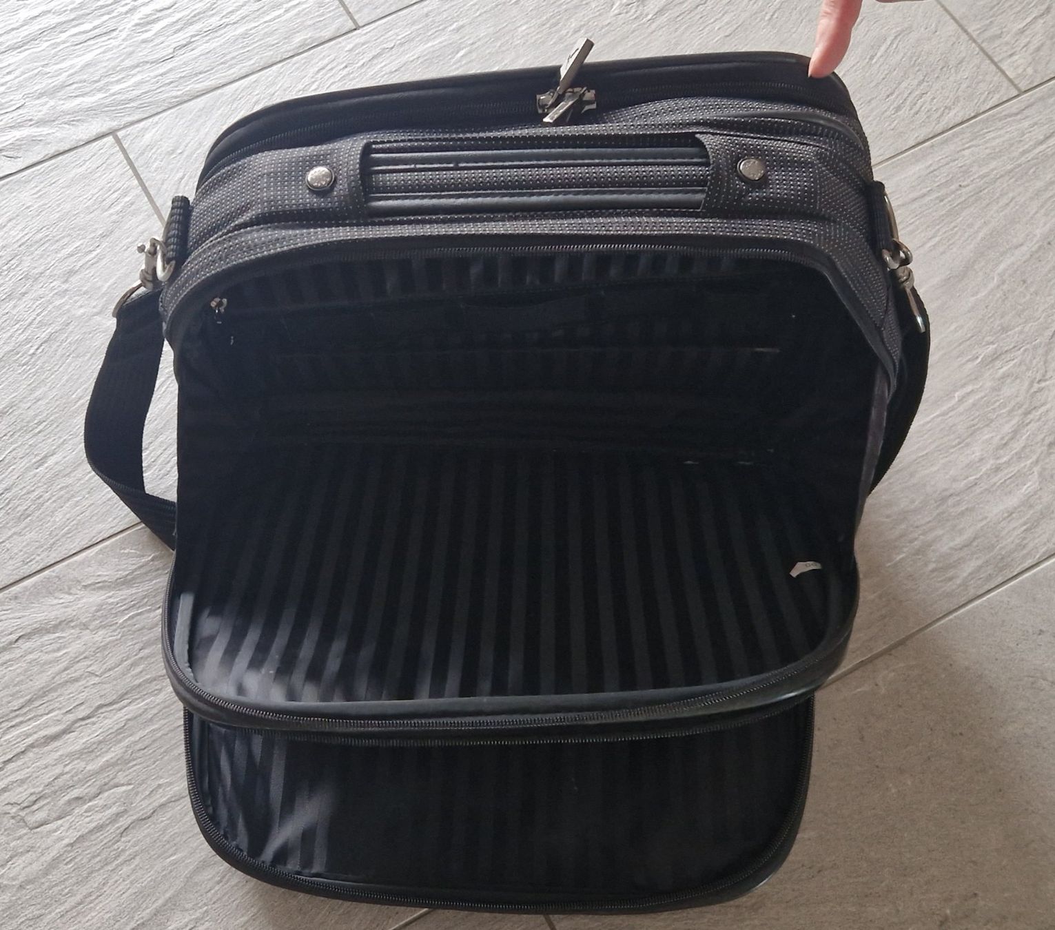 Valises de voyage: Beauty Case der Firma Pack Easy – D'occasion à Neuenkirch par grisuleon1 4