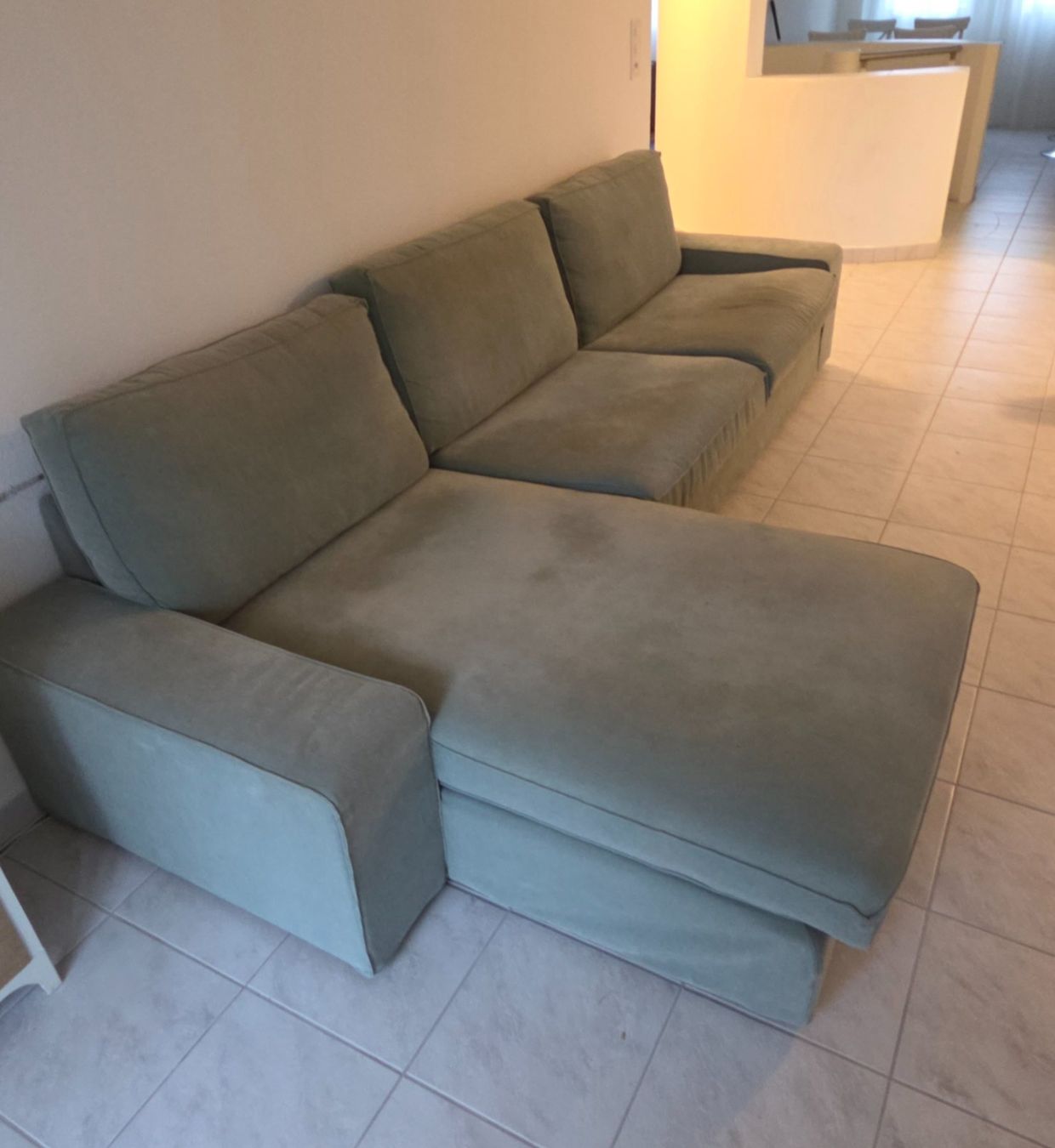 Ikea Divani: KIVIK - 4er-Sofa mit Récamiere, Tallmyra hellgrün – Usato da Pfäffikon ZH venduto da Fab_elsuizo 5